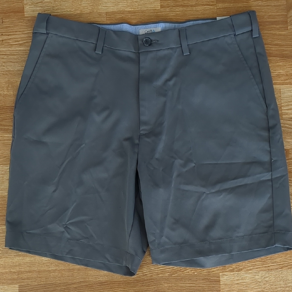 Mens Flat Front Dark Gray Shorts by Croft & Barrow, Size 38, NEW, nwt